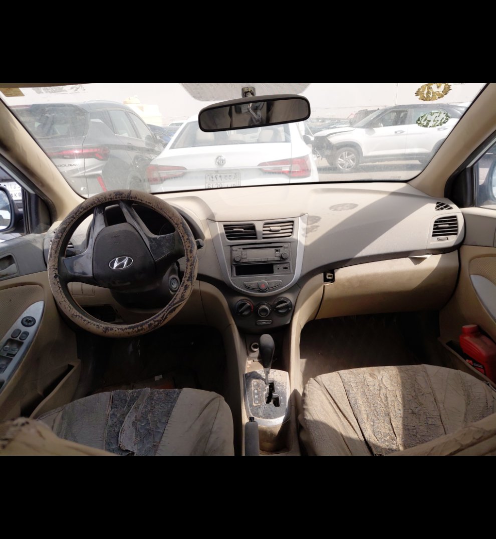 هيونداي أكسنت  2012 image