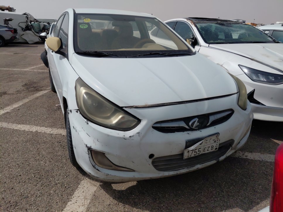 هيونداي أكسنت  2012 image