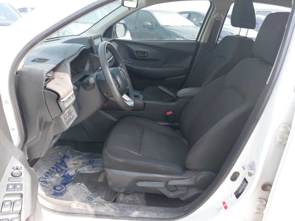 تويوتا يارس Y 2024 image