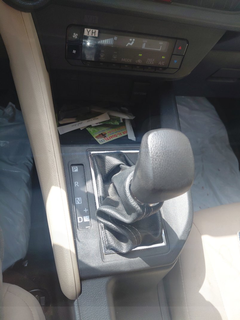 تويوتا يارس Y 2024 image