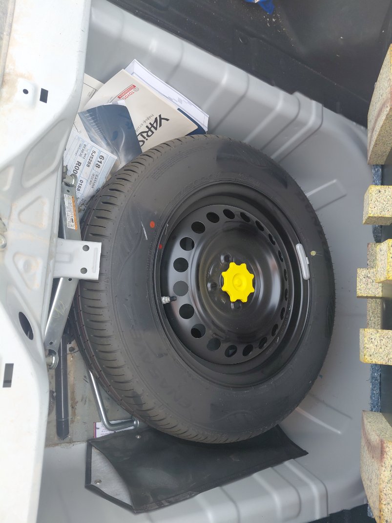 تويوتا يارس Y 2024 image