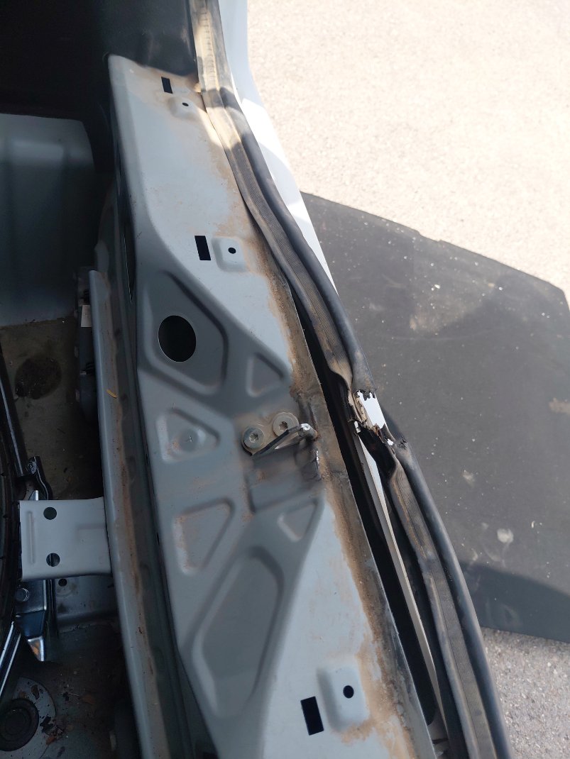 تويوتا يارس Y 2024 image