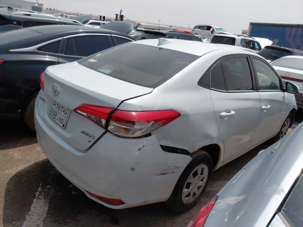 تويوتا يارس  2021 image