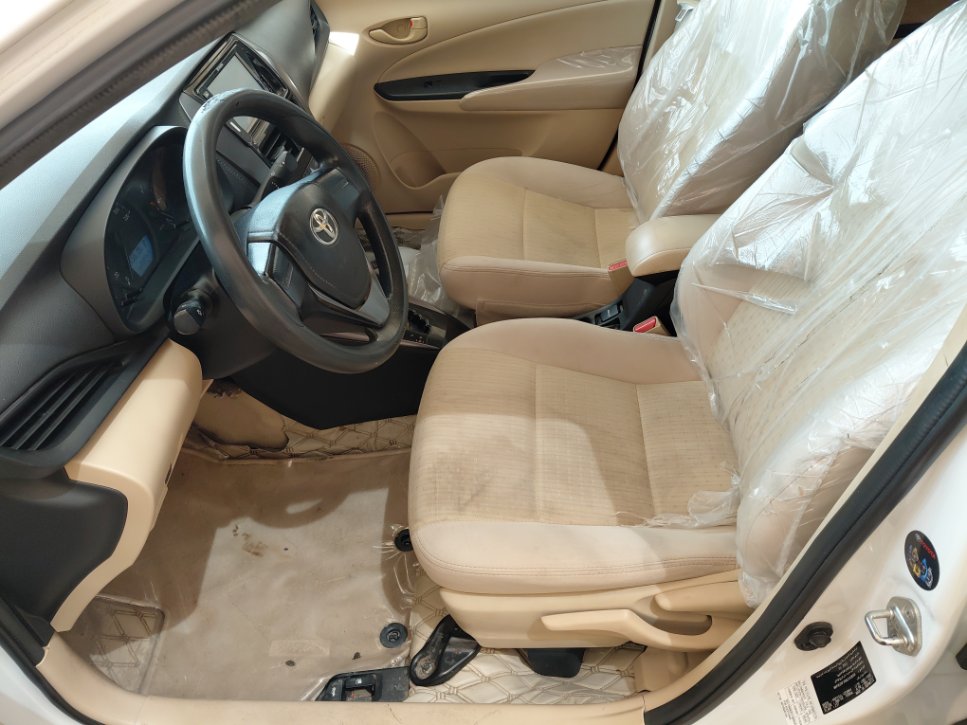 Toyota Yaris Y 2022 image