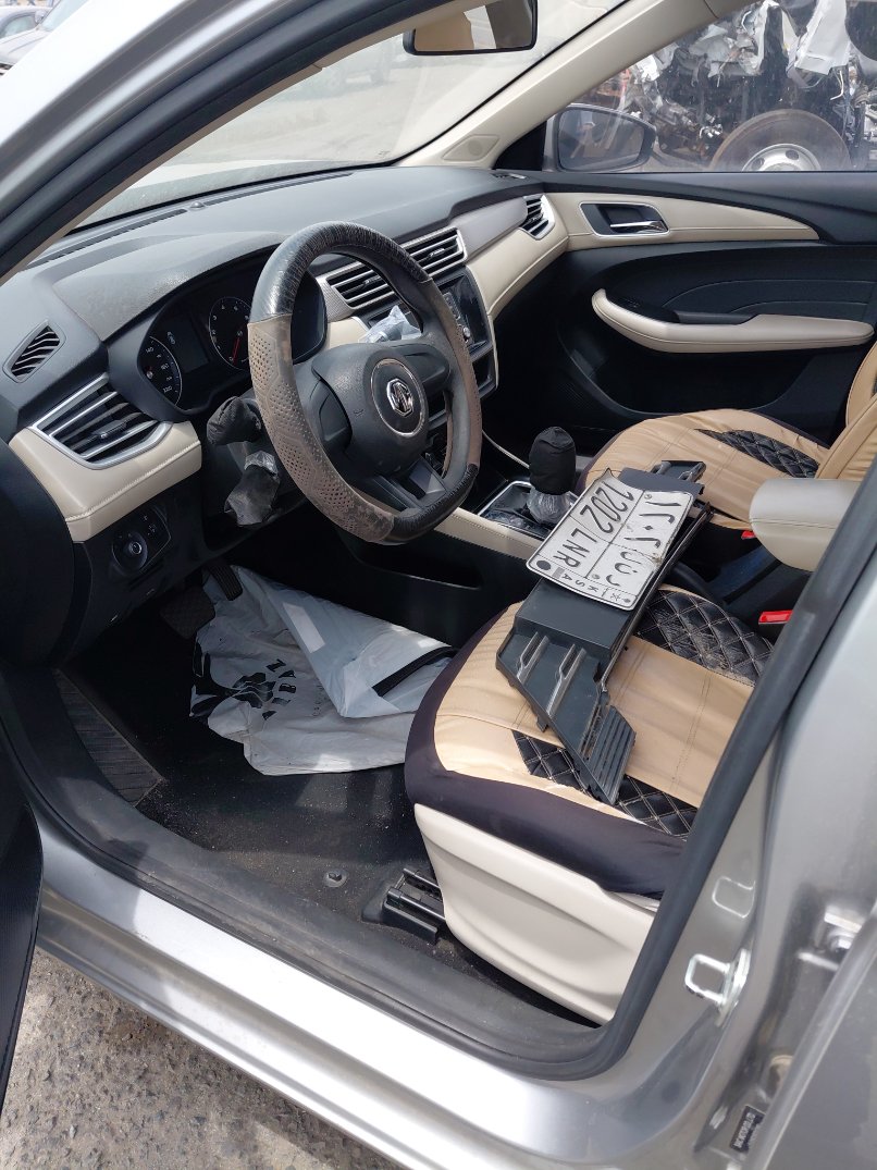 MG 5  2023 image