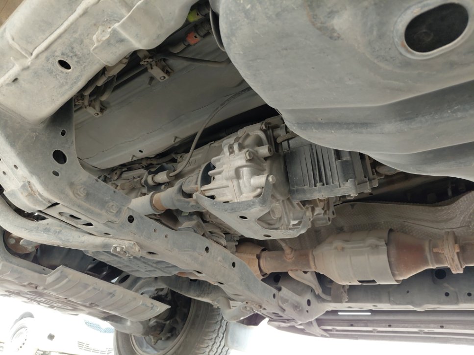 Toyota Land Cruiser Prado TXL 1 2019 image