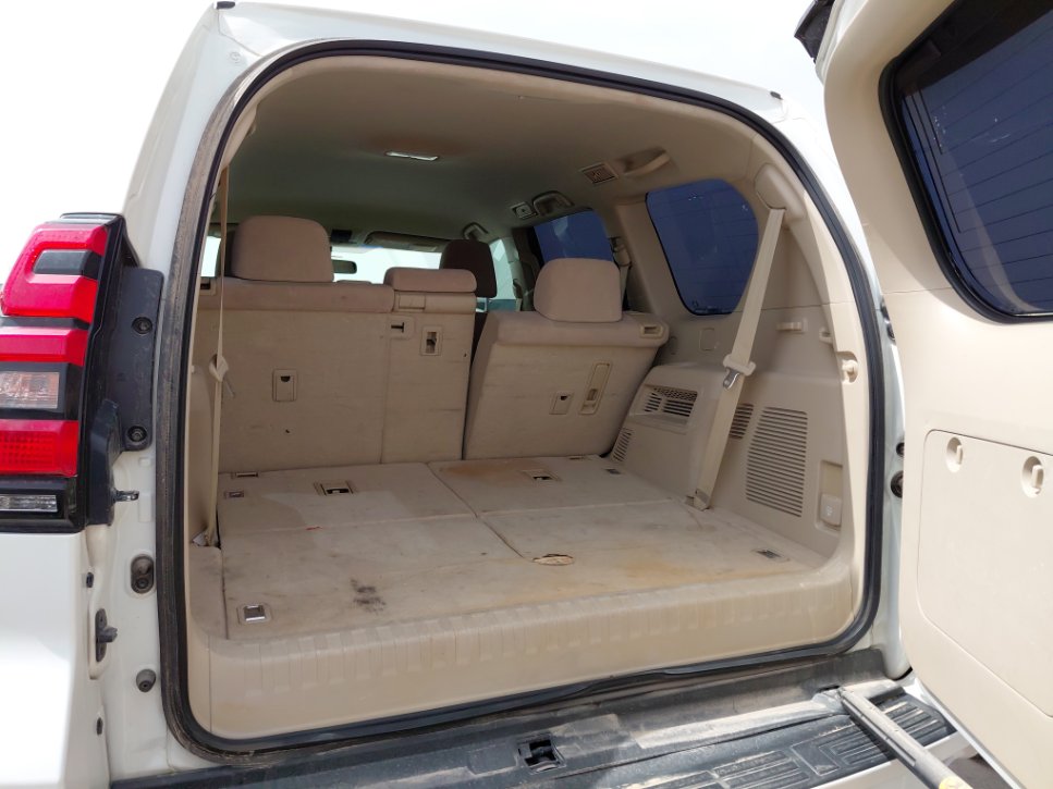 Toyota Land Cruiser Prado TXL 1 2019 image