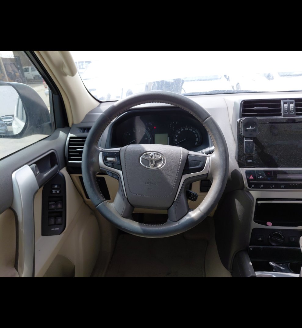 Toyota Land Cruiser Prado TXL 1 2019 image
