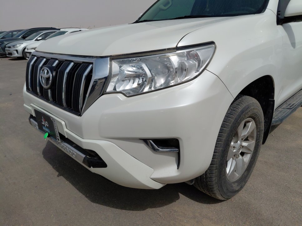 Toyota Land Cruiser Prado TXL 1 2019 image