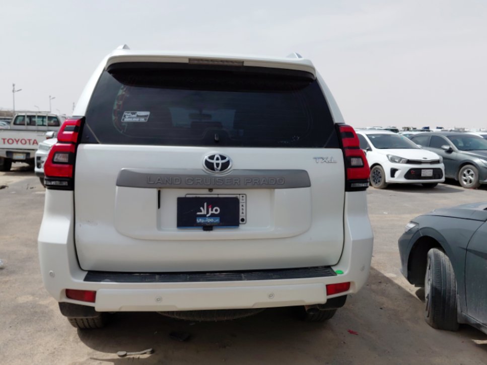 Toyota Land Cruiser Prado TXL 1 2019 image