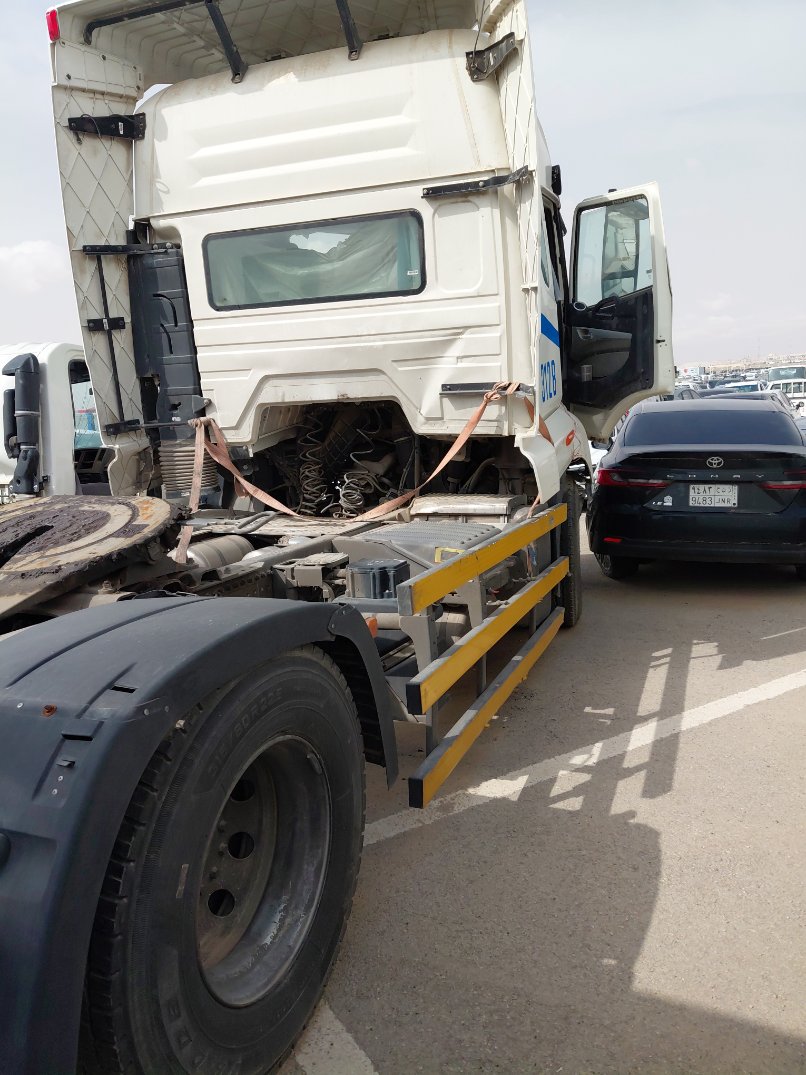 سينوتراك Howo Truck head  2025 image