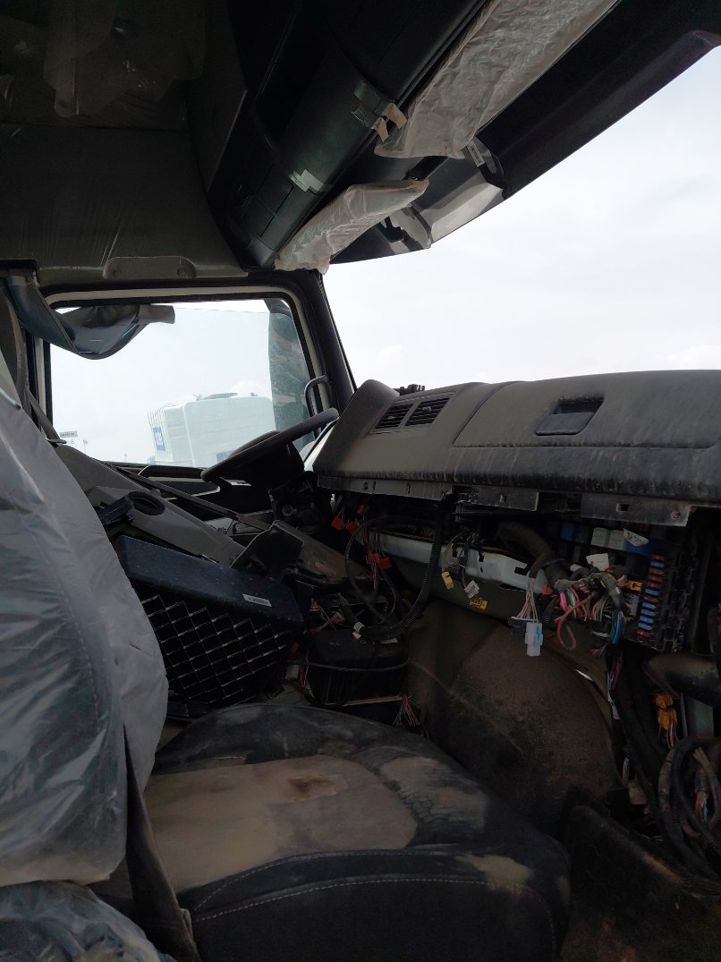 سينوتراك Howo Truck head  2025 image