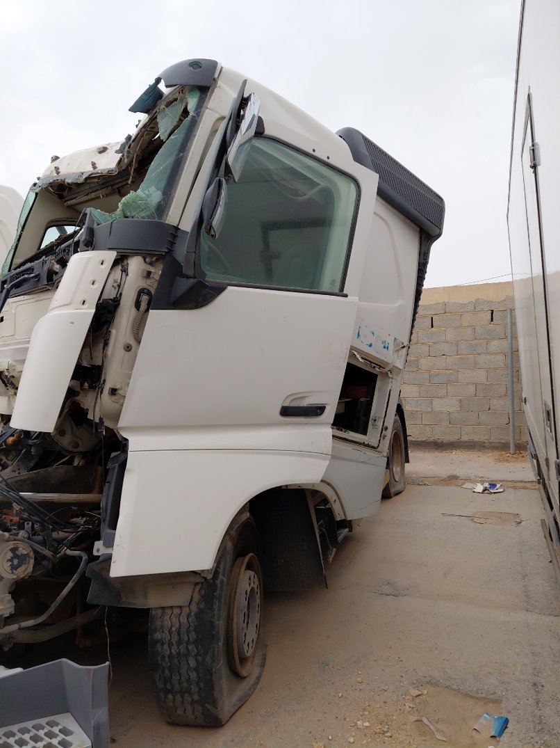 فولفو Truck Head  2015 image