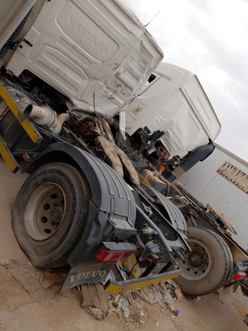فولفو Truck Head  2015 image