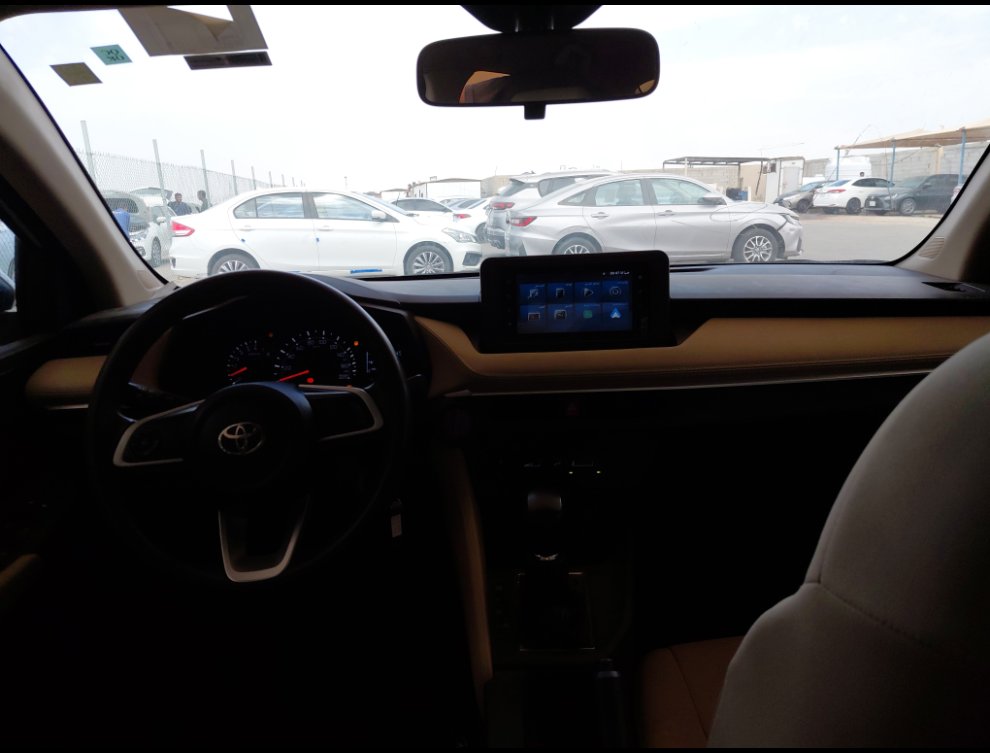 Toyota Yaris Y 2024 image