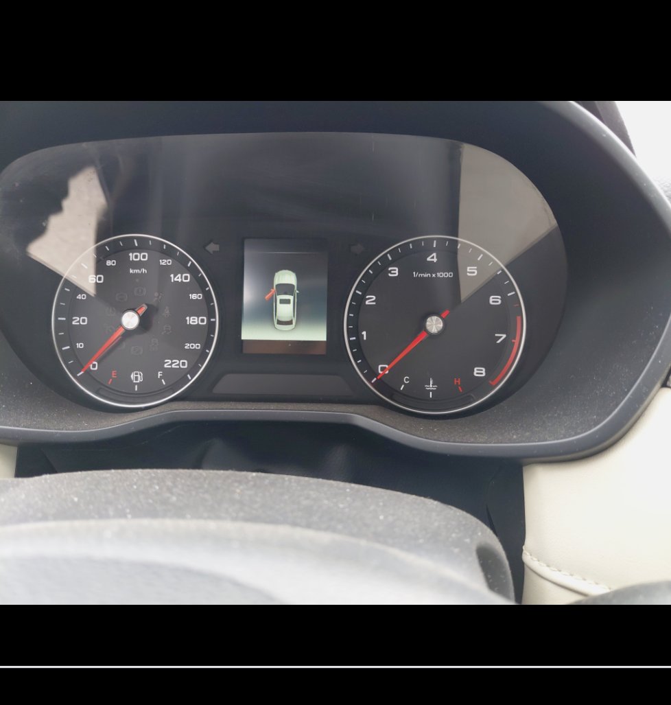 إم جي 5  2022 image