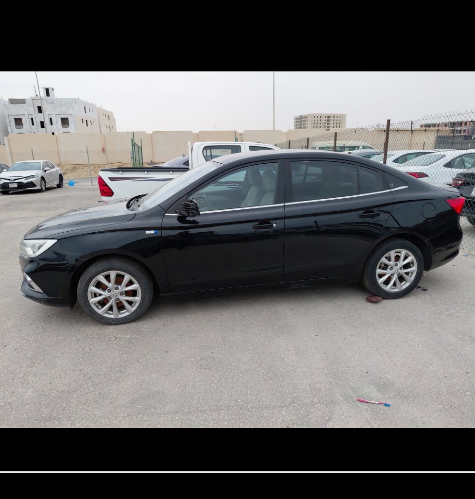 إم جي 5  2022 image