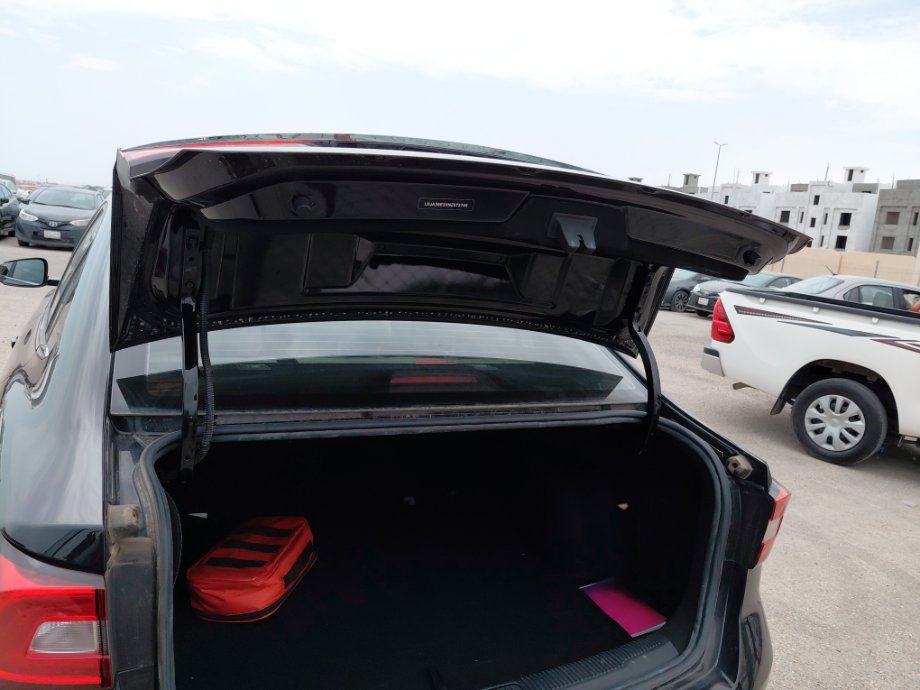 إم جي 5  2022 image