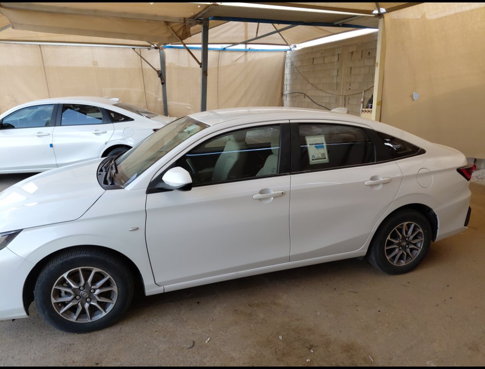 Toyota Yaris Y 2024 image