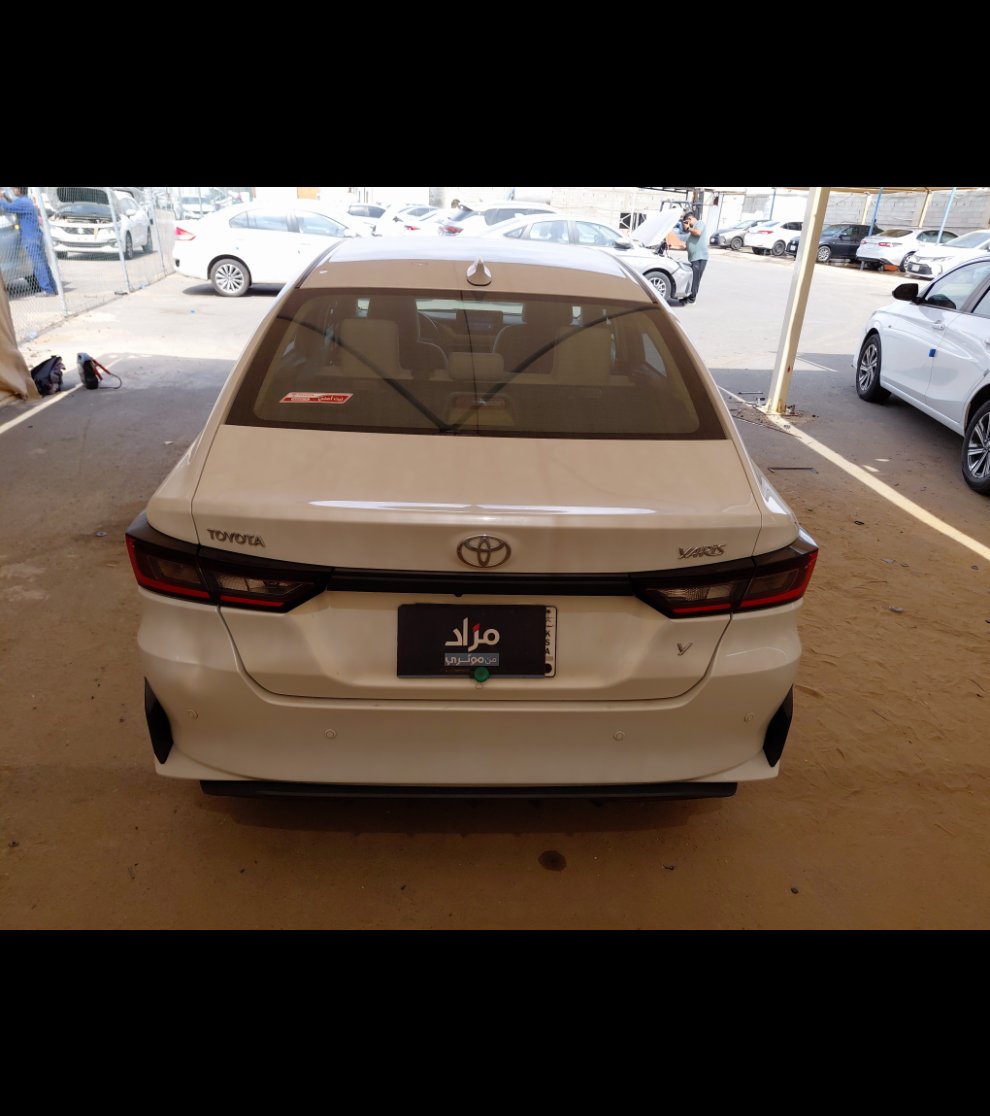 Toyota Yaris Y 2024 image