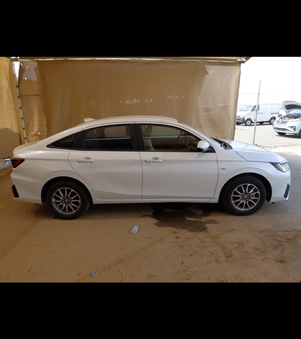 Toyota Yaris Y 2024 image