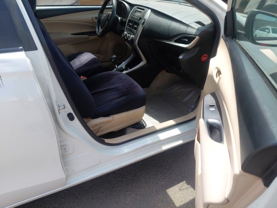 Toyota Yaris Y 2019 image