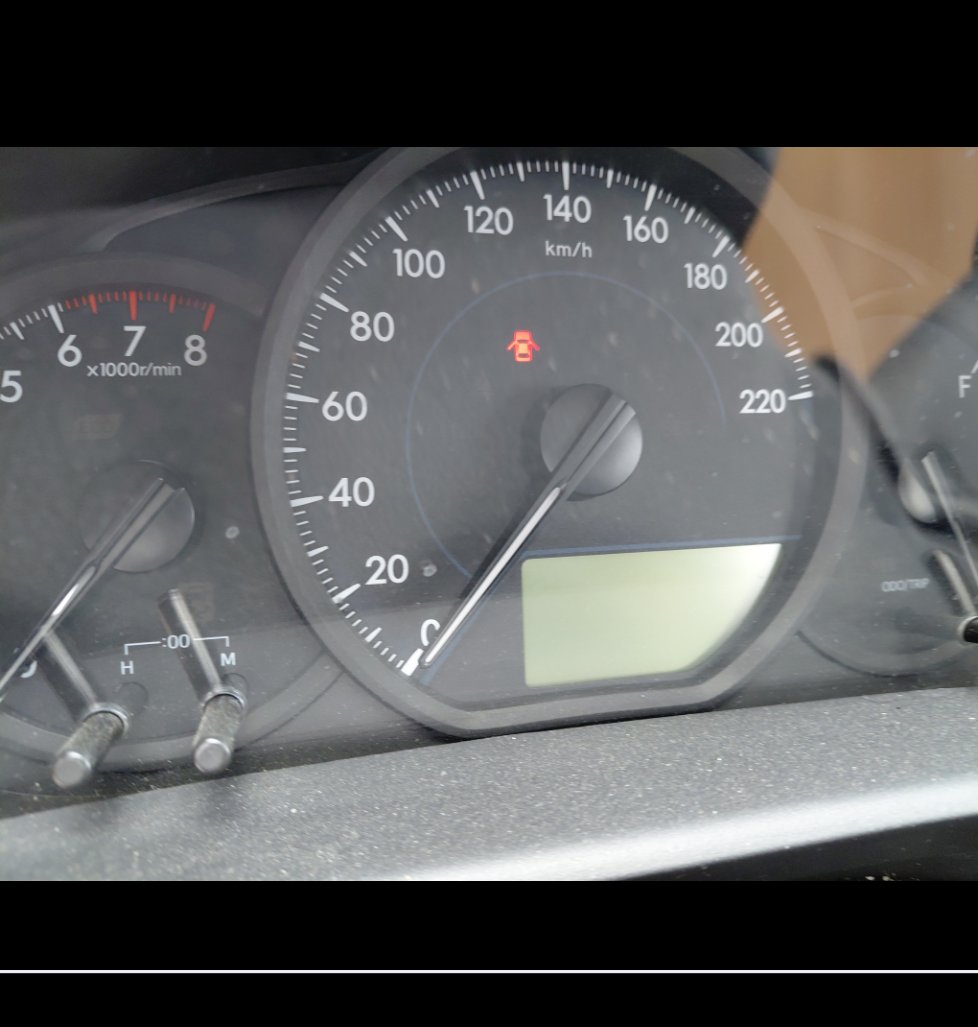 تويوتا يارس Y FLT 2022 image