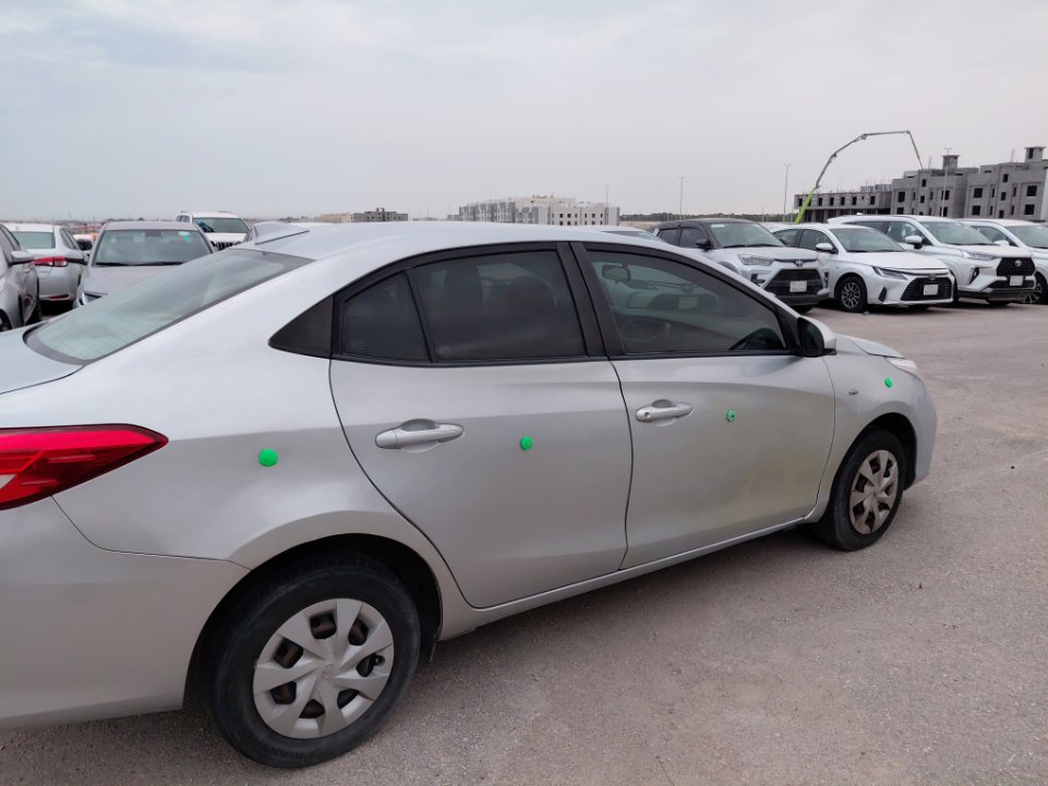 تويوتا يارس Y FLT 2022 image