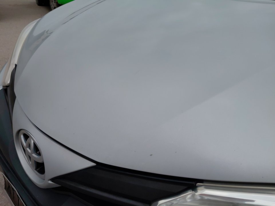 تويوتا يارس Y FLT 2022 image