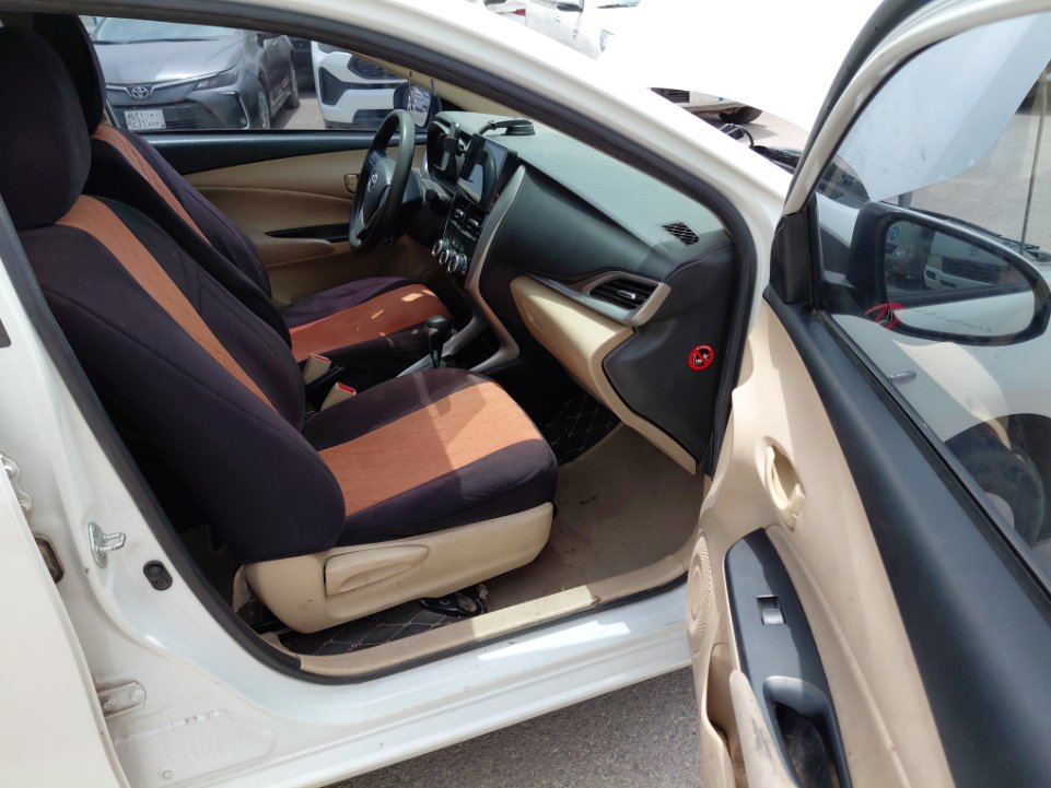 تويوتا يارس Y 2020 image