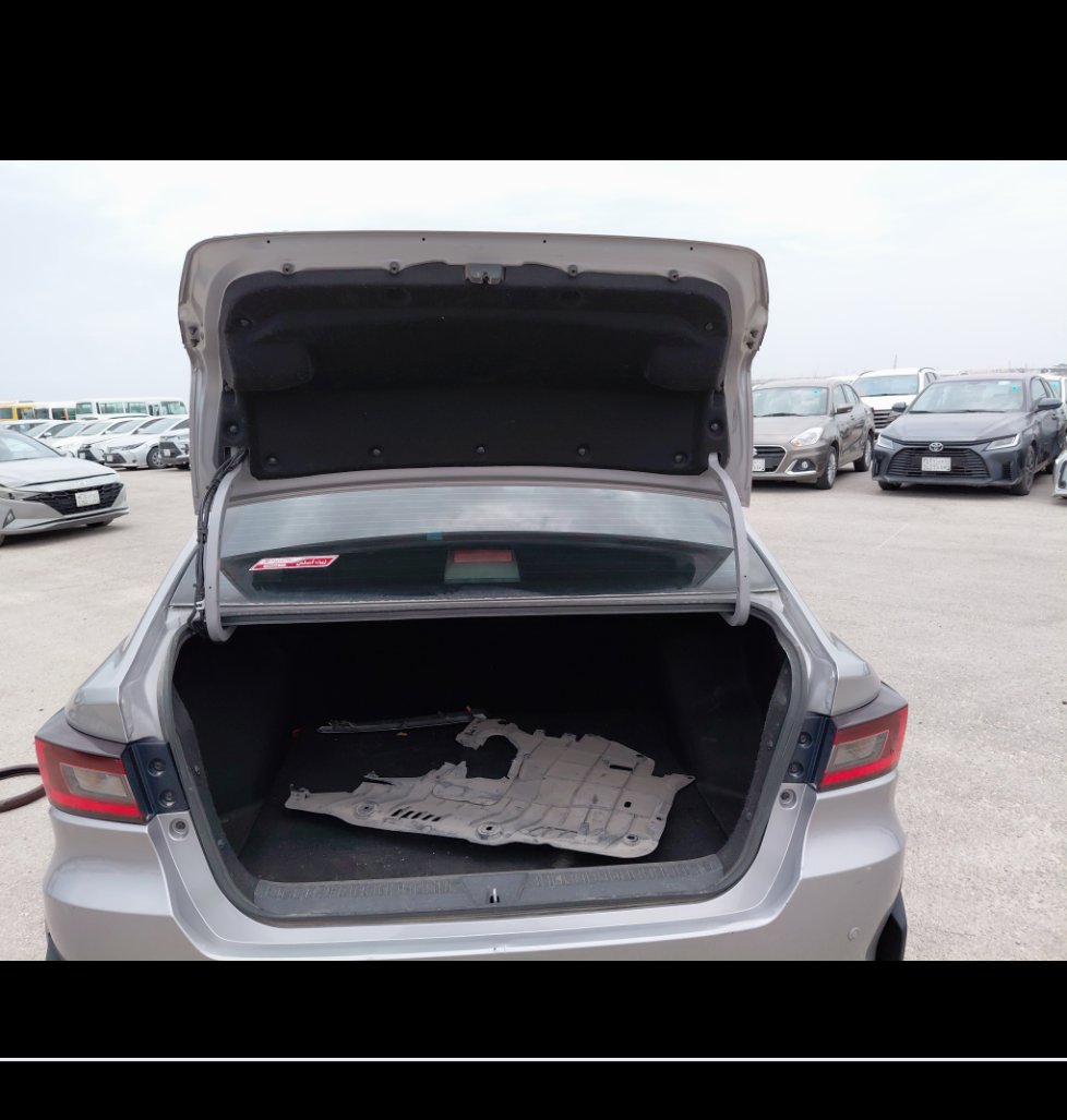 تويوتا يارس Y 2024 image