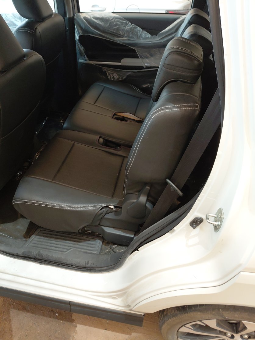Toyota VELOZ GLX 2024 image
