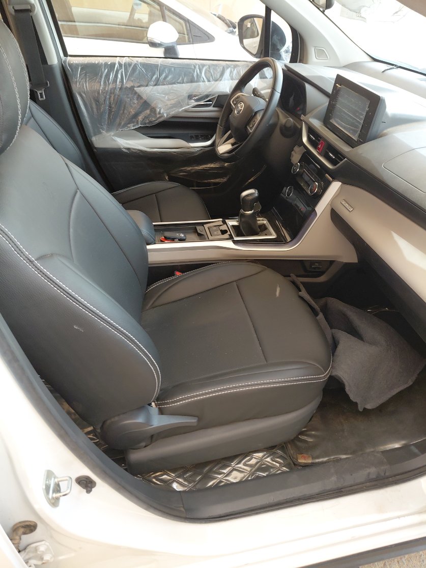 Toyota VELOZ GLX 2024 image