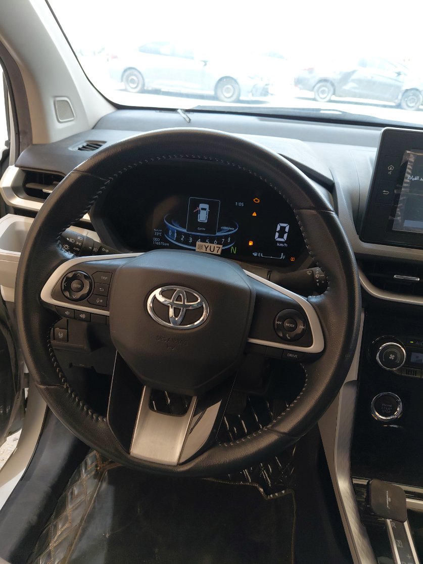 Toyota VELOZ GLX 2024 image