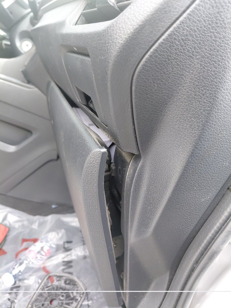 تويوتا يارس Y 2024 image