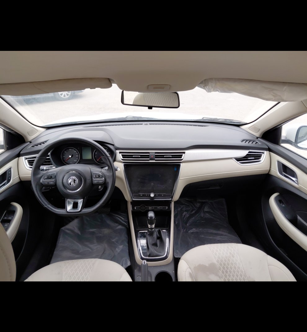 إم جي 5 عاديع 2024 image