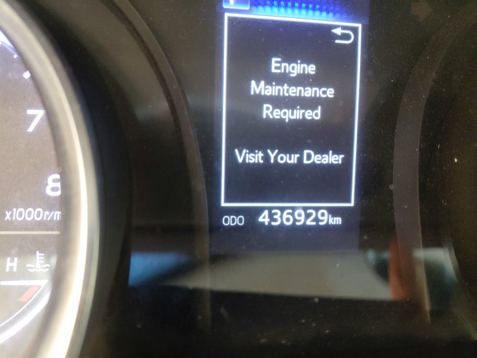 Toyota Camry GLE 2023 image
