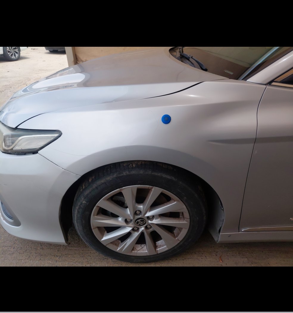 Toyota Camry GLE 2023 image