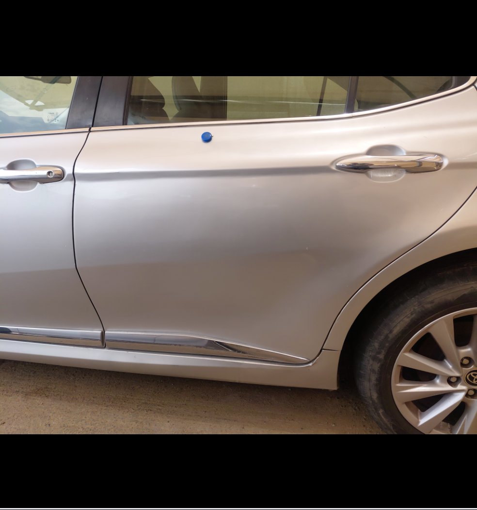 Toyota Camry GLE 2023 image