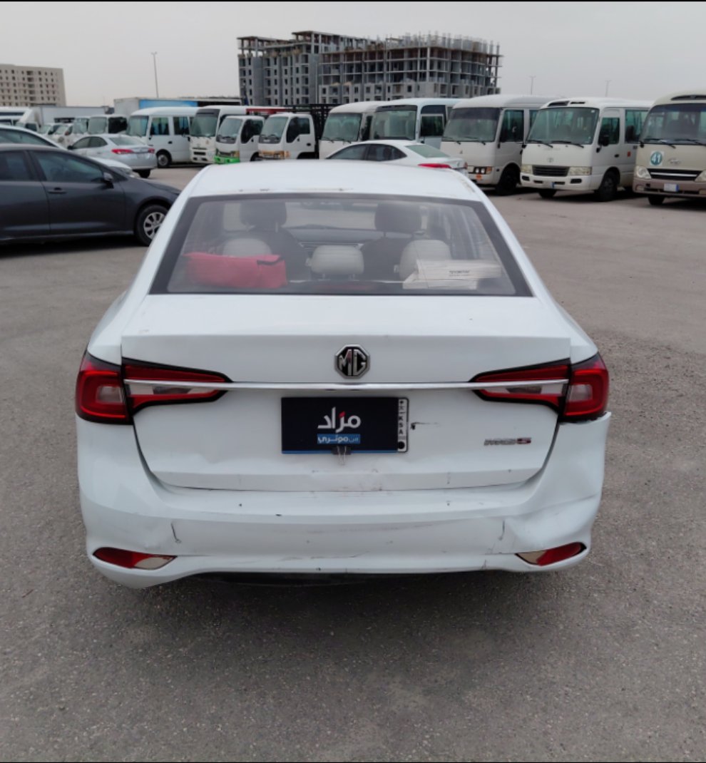 إم جي 5 عاديع 2024 image