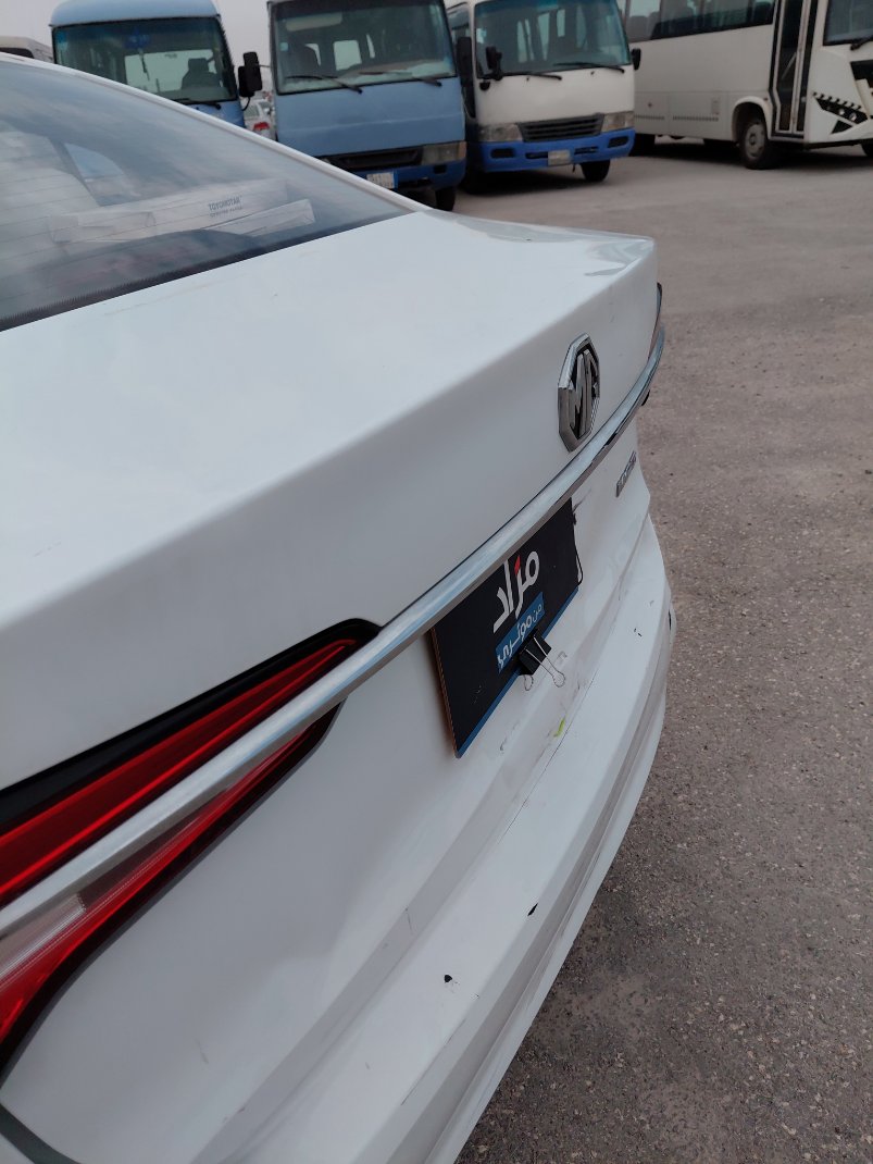 إم جي 5 عاديع 2024 image