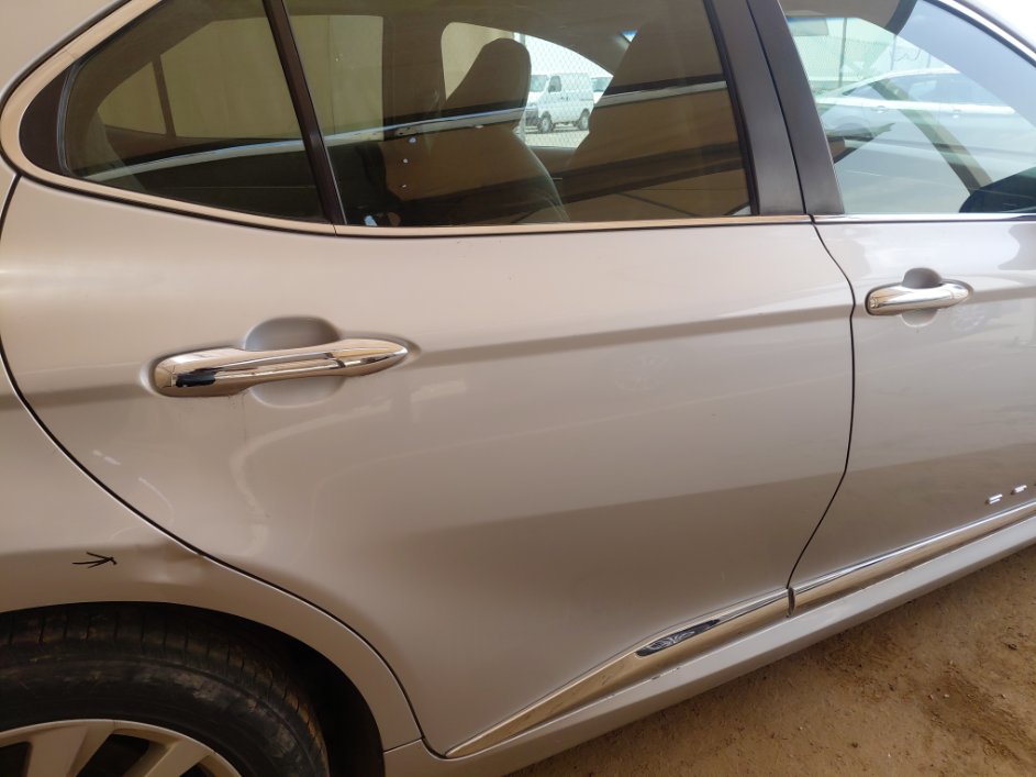 Toyota Camry GLE 2023 image