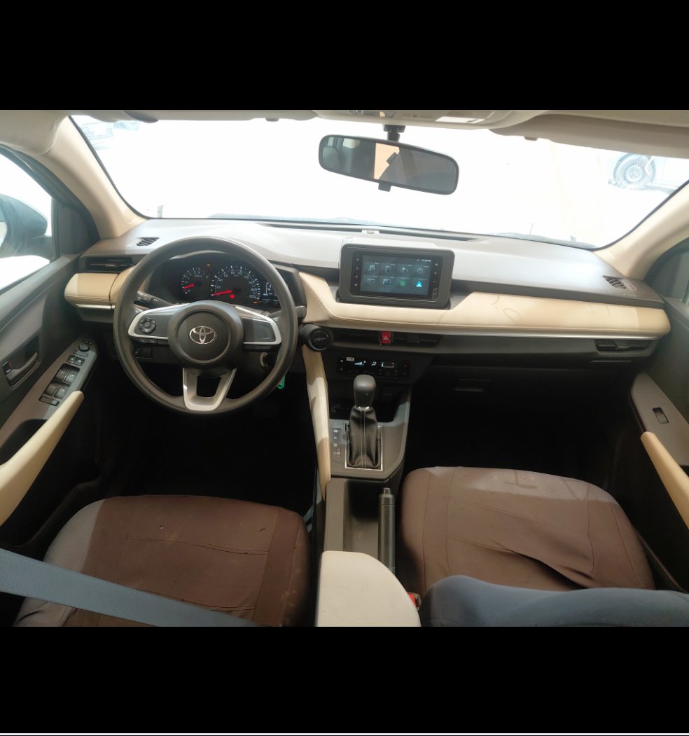 Toyota Yaris Y- 2024 image