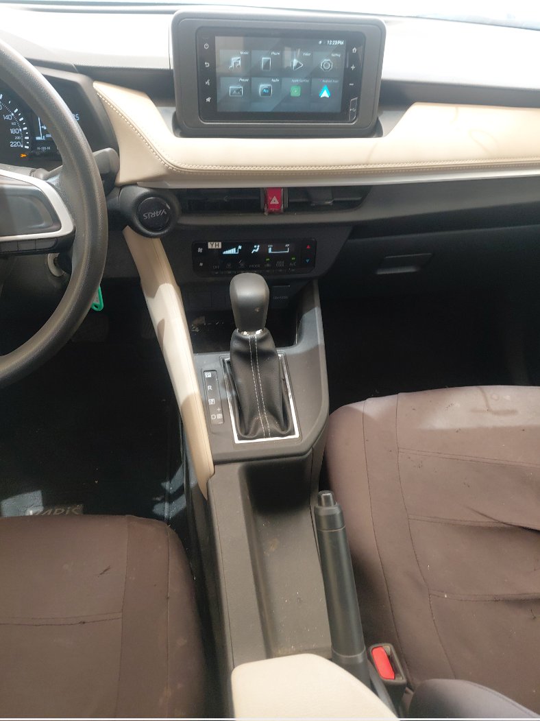 Toyota Yaris Y- 2024 image