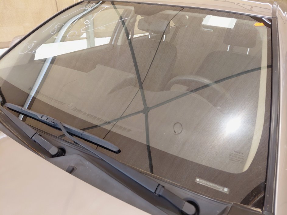 Toyota Yaris Y- 2024 image