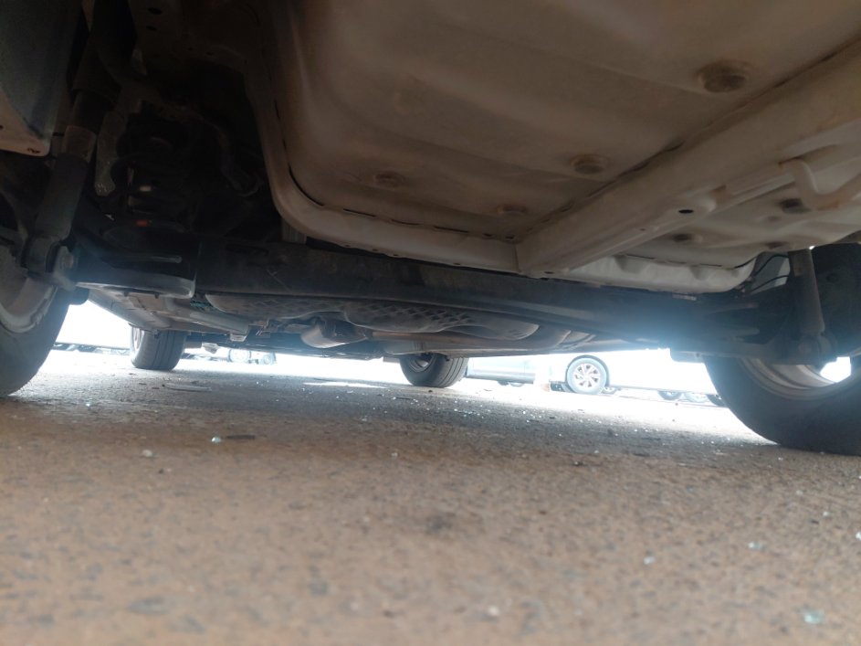 Toyota Yaris Y- 2024 image
