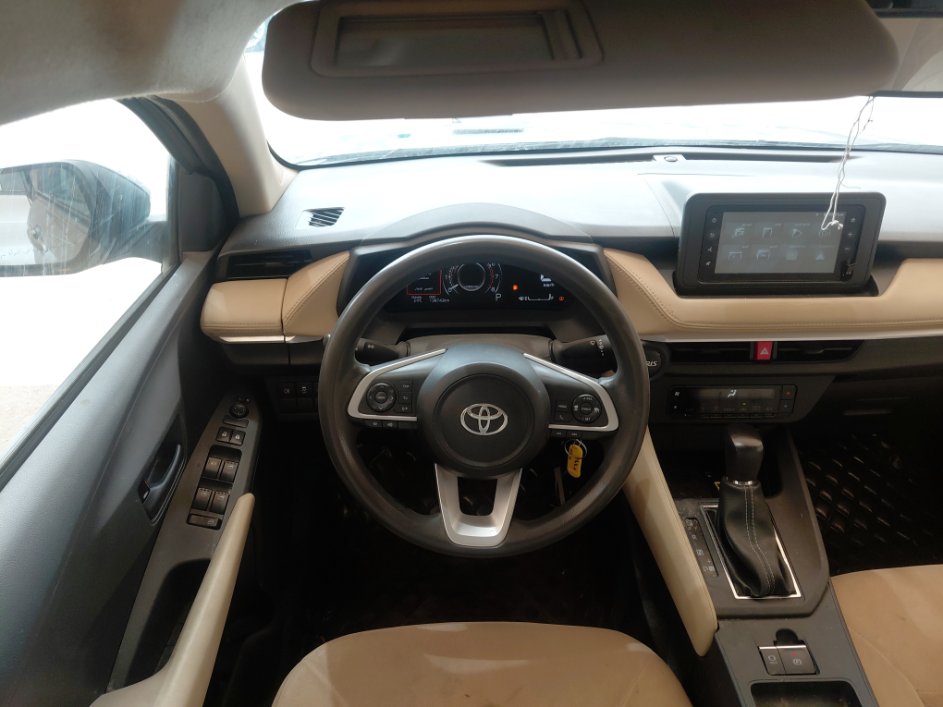 Toyota Yaris Y PLUS 2023 image