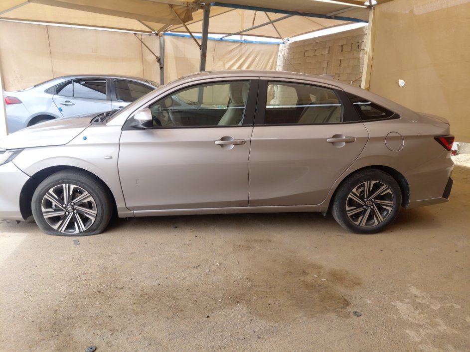 Toyota Yaris Y PLUS 2023 image