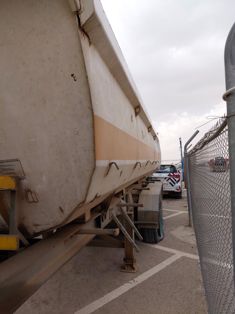 تانك 300 قلاب  1990 image