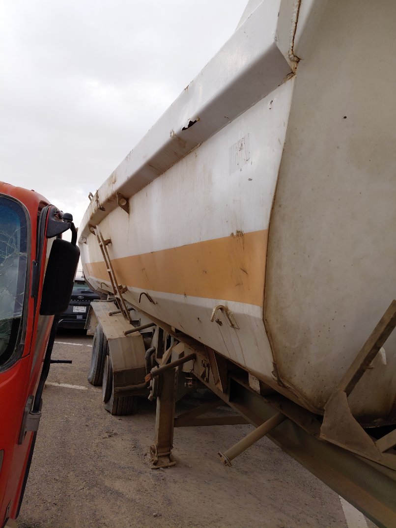 تانك 300 قلاب  1990 image